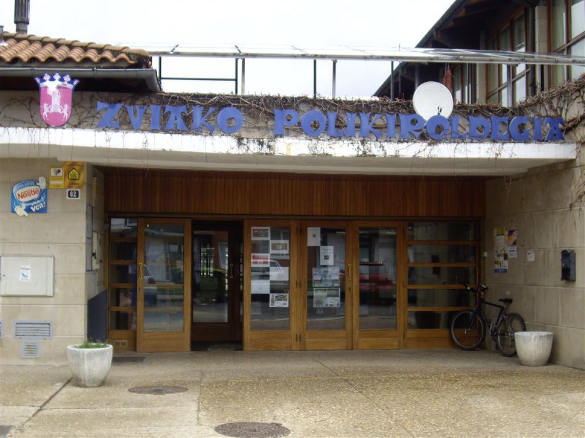 1200-1645177848-Complejo deportivo Palatu (1).jpeg